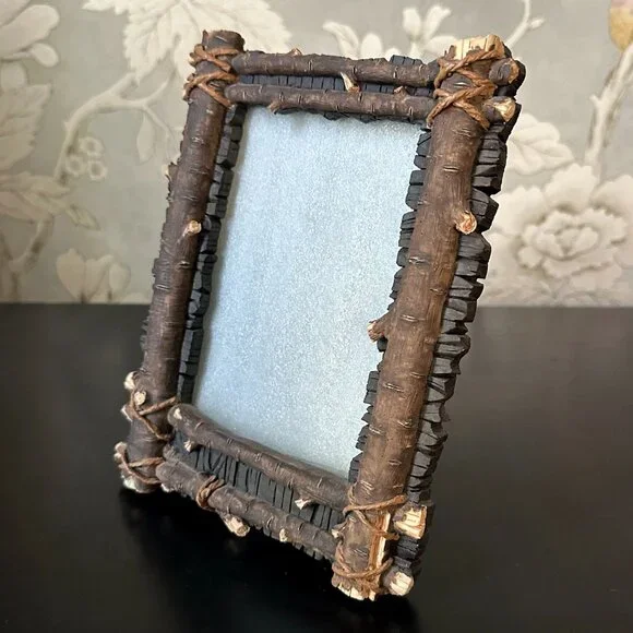 Vintage 90s “Wooden Stick” Tabletop Picture Frame for 4x6 Photo - Picture 7 of 13